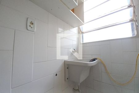 Apartamento para alugar com 65m², 2 quartos e 1 vagaÁrea de Serviço