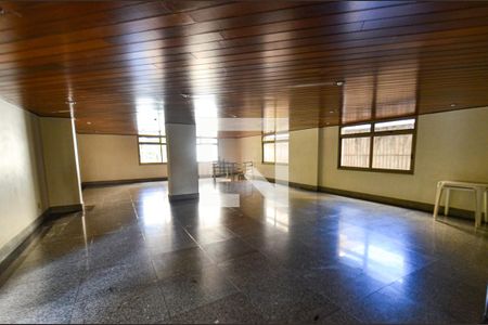 Apartamento à venda com 239m², 4 quartos e 3 vagas Apartamento à venda com 239m², 4 quartos e 3 vagasÁrea comum