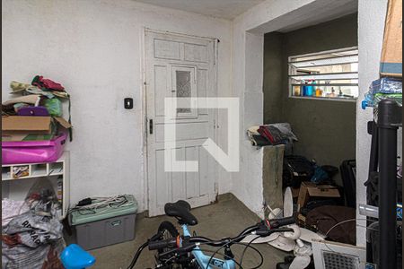 Casa à venda com 130m², 2 quartos e 3 vagasQuarto de Serviço