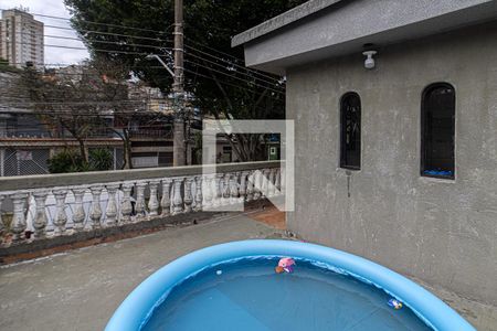 Casa à venda com 130m², 2 quartos e 3 vagasterraço