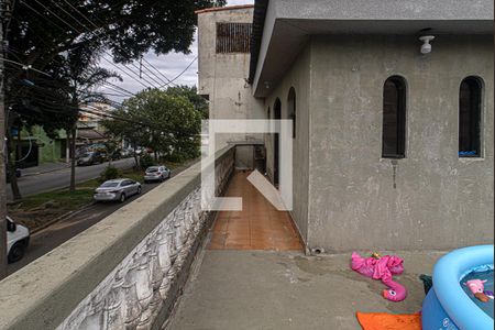 Casa à venda com 130m², 2 quartos e 3 vagasterraço