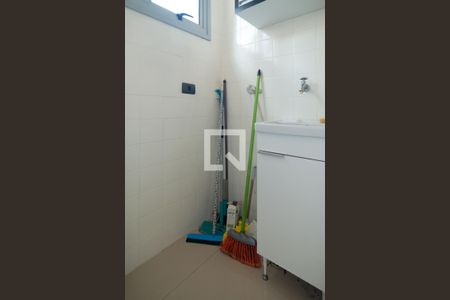 Apartamento à venda com 32m², 1 quarto e 1 vaga Apartamento à venda com 32m², 1 quarto e 1 vagaÁrea de Serviço