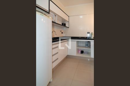 Apartamento à venda com 32m², 1 quarto e 1 vaga Apartamento à venda com 32m², 1 quarto e 1 vagaCozinha