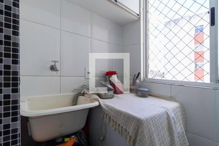 Apartamento à venda com 67m², 3 quartos e 1 vagaÁrea de serviço 