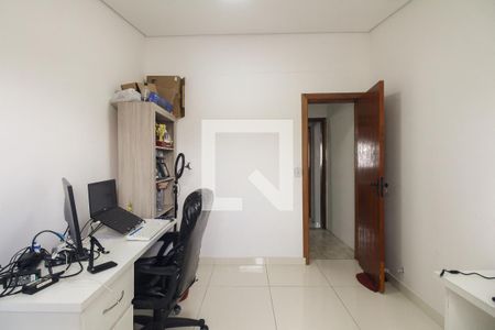 Casa à venda com 100m², 4 quartos e 1 vagaQuarto 4 (Possibilidade de Suíte) 