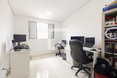 Casa à venda com 100m², 4 quartos e 1 vagaQuarto 4 (Possibilidade de Suíte) 