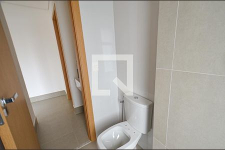 Apartamento à venda com 71m², 2 quartos e 2 vagasBanheiro Social