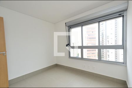 Apartamento à venda com 71m², 2 quartos e 2 vagasQuarto 2