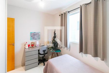 Apartamento à venda com 92m², 3 quartos e 2 vagasQuarto 2