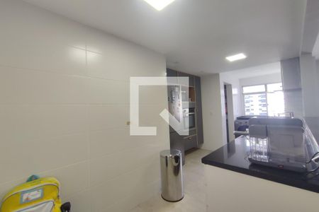 Apartamento para alugar com 70m², 2 quartos e 1 vagaCozinha 