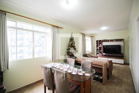 Apartamento à venda com 70m², 3 quartos e 1 vaga Apartamento à venda com 70m², 3 quartos e 1 vagaSala