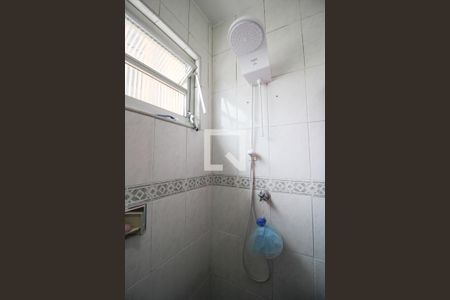 Apartamento à venda com 70m², 3 quartos e 1 vaga Apartamento à venda com 70m², 3 quartos e 1 vagaBanheiro