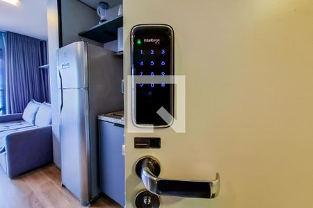 Studio para alugar com 25m², 1 quarto e sem vaga Studio para alugar com 25m², 1 quarto e sem vagaFechadura Eletronica