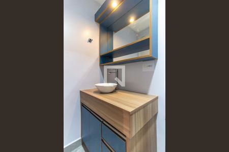 Apartamento para alugar com 57m², 2 quartos e 2 vagas Apartamento para alugar com 57m², 2 quartos e 2 vagasBanheiro da Suíte