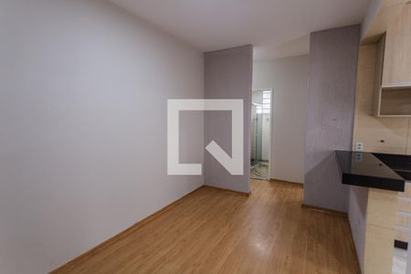 Apartamento para alugar com 100m², 3 quartos e 1 vagaCopa