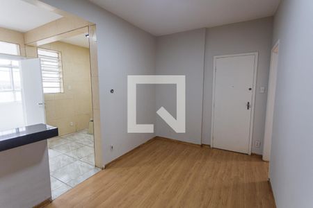 Apartamento para alugar com 100m², 3 quartos e 1 vagaCopa