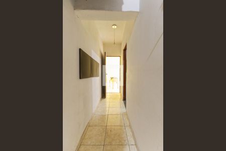 Casa para alugar com 60m², 2 quartos e sem vaga Casa para alugar com 60m², 2 quartos e sem vagaCorredor