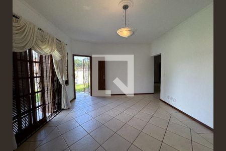 Sala de casa à venda com 3 quartos, 190m² em Cristo Rei, São Leopoldo