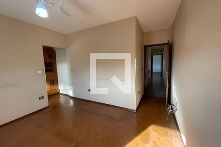 Casa para alugar com 200m², 3 quartos e 2 vagasSuíte 