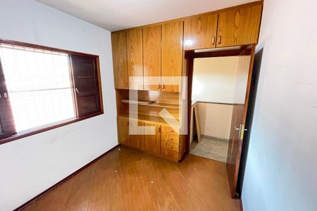 Casa para alugar com 200m², 3 quartos e 2 vagasQuarto 2