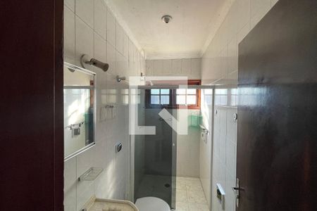 Casa para alugar com 200m², 3 quartos e 2 vagasBanheiro Social