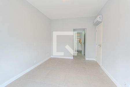 Apartamento à venda com 82m², 2 quartos e sem vagaSuíte 1