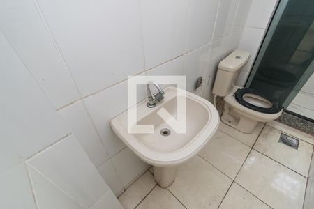 Apartamento à venda com 52m², 2 quartos e 1 vaga Apartamento à venda com 52m², 2 quartos e 1 vagaBanheiro