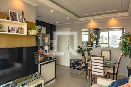 Sala de apartamento à venda com 2 quartos, 52m² em Campo Belo, São Paulo