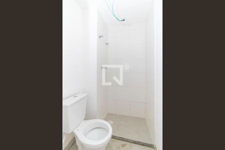 Apartamento para alugar com 33m², 2 quartos e sem vaga Apartamento para alugar com 33m², 2 quartos e sem vagaBanheiro