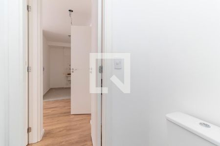 Apartamento para alugar com 33m², 2 quartos e sem vaga Apartamento para alugar com 33m², 2 quartos e sem vagaBanheiro
