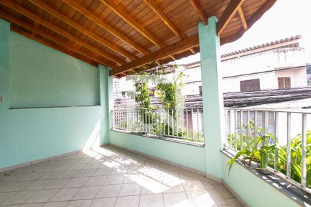 Casa à venda com 240m², 3 quartos e 3 vagasVaranda da Suíte 2