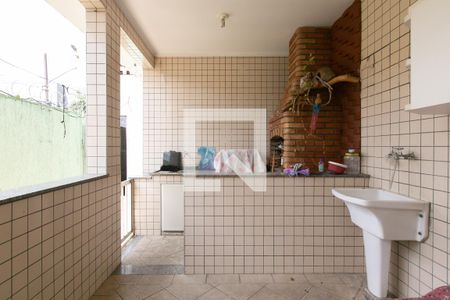 Casa à venda com 240m², 3 quartos e 3 vagasÁrea de Serviço