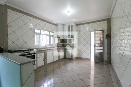 Casa à venda com 240m², 3 quartos e 3 vagasCozinha