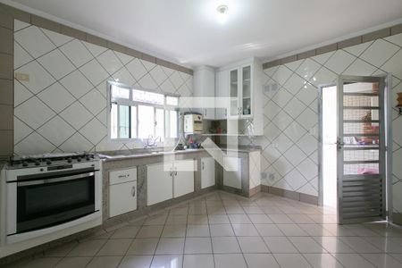 Casa à venda com 240m², 3 quartos e 3 vagasCozinha