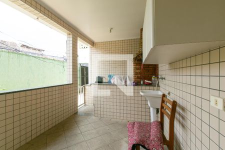 Casa à venda com 240m², 3 quartos e 3 vagasÁrea de Serviço