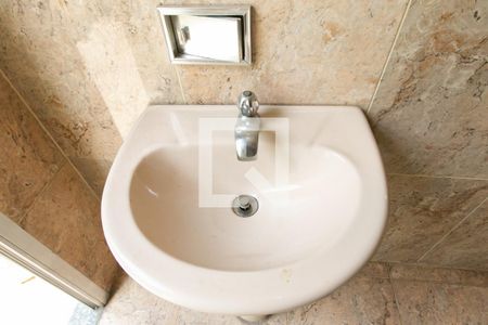 Casa à venda com 240m², 3 quartos e 3 vagasBanheiro Externo