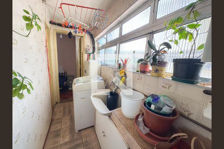 Apartamento à venda com 92m², 2 quartos e sem vaga Apartamento à venda com 92m², 2 quartos e sem vagaÁrea de Serviço