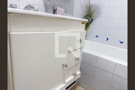 Apartamento à venda com 92m², 2 quartos e sem vaga Apartamento à venda com 92m², 2 quartos e sem vagaBanheiro