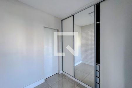Apartamento à venda com 54m², 2 quartos e 1 vagaQuarto 2