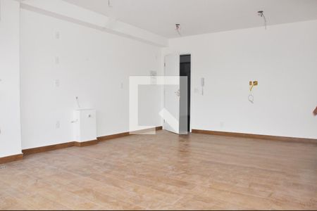 Detalhe - Sala / Cozinha / Área de Serviço de apartamento à venda com 2 quartos, 58m² em Vila Cruz das Almas, São Paulo