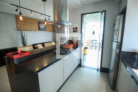 Apartamento à venda com 110m², 3 quartos e 2 vagasCozinha