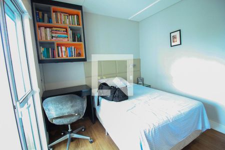 Apartamento à venda com 110m², 3 quartos e 2 vagasQuarto 2 