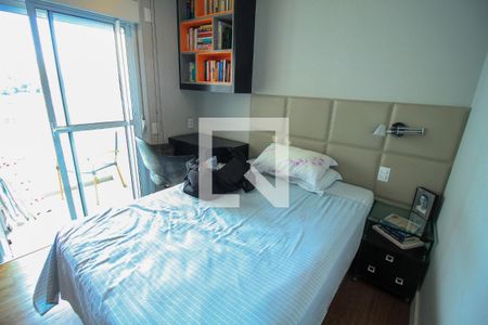 Apartamento à venda com 110m², 3 quartos e 2 vagasQuarto 2 