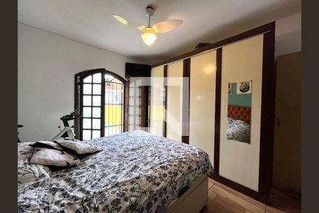 Casa à venda com 163m², 3 quartos e 2 vagasQuarto 1