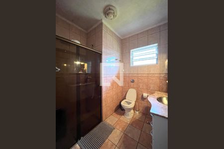 Casa à venda com 163m², 3 quartos e 2 vagasBanheiro