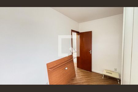 Apartamento à venda com 56m², 2 quartos e 1 vagaQuarto 2