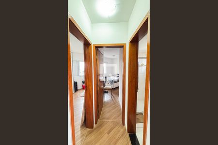 Apartamento à venda com 56m², 2 quartos e 1 vagaCorredor