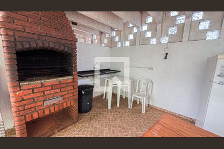 Apartamento à venda com 56m², 2 quartos e 1 vagaChurrasqueira