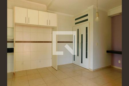 Casa de condomínio para alugar com 400m², 3 quartos e 4 vagasCozinha