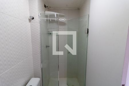 Casa de condomínio à venda com 64m², 3 quartos e 1 vaga Casa de condomínio à venda com 64m², 3 quartos e 1 vagaBanheiro